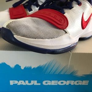 Excellent condition Nike PG 1  size 2 (youth)